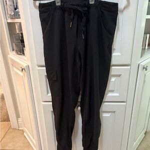 Glyder Black Cargo Joggers Medium Athleisure Drawstring Performance Pants